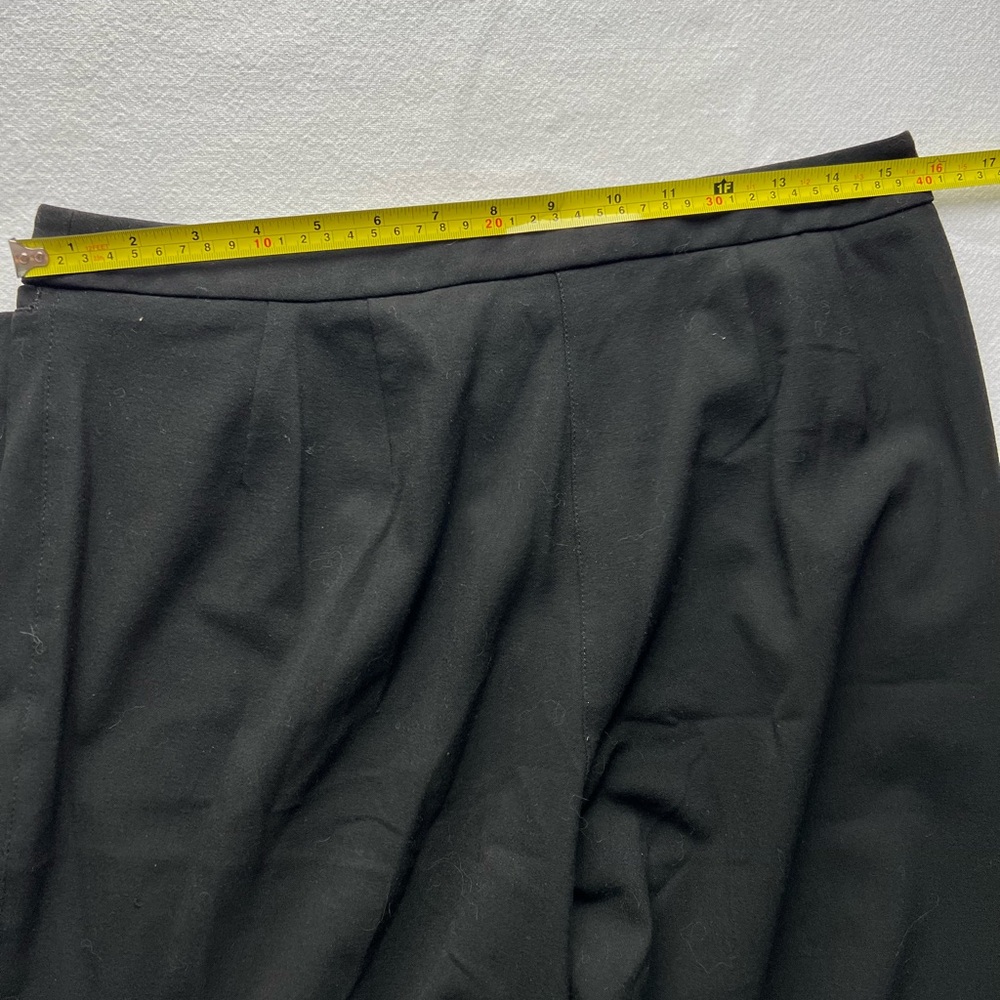 Liz Clalborne pants size 12 P - Picture 2 of 6